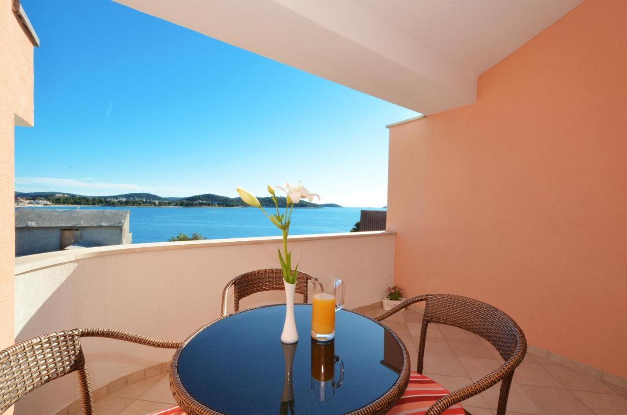 Apartment Basic Rogoznica