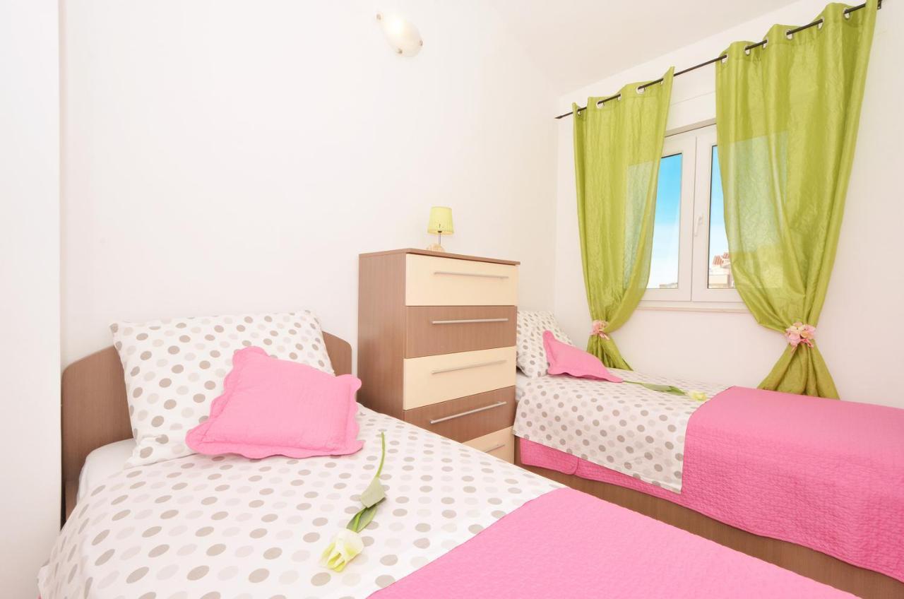Apartment Basic Rogoznica *